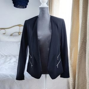 NINE WEST black angled blazer with zipper details